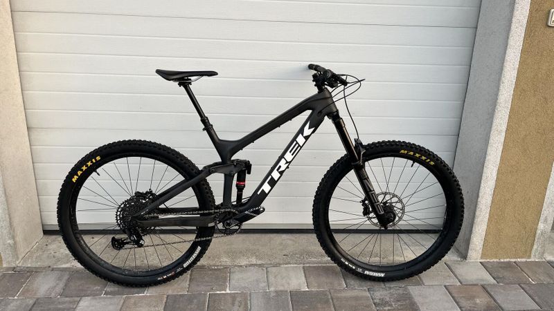 Karbonové kolo trek Slash 9.9 vel L