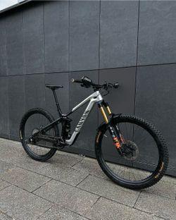 Canyon strive underdog