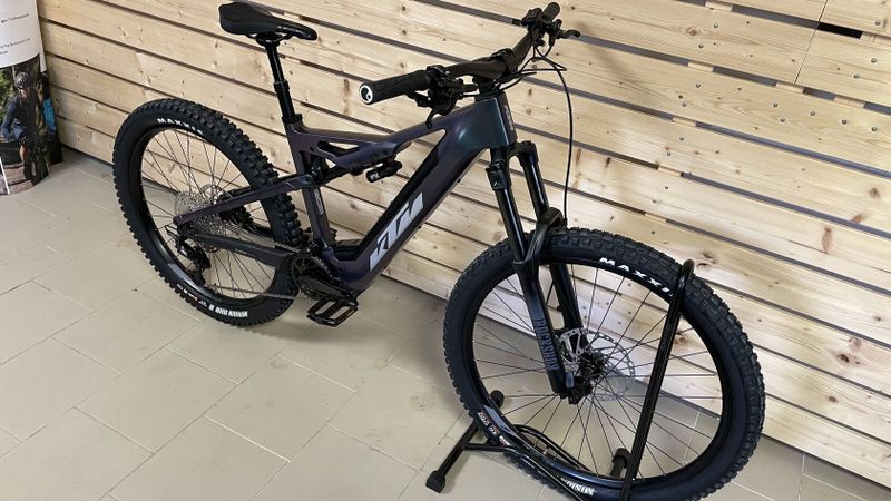 Elektrokolo KTM MACINA KAPOHO ELITE NOVÉ