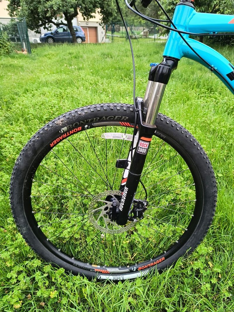 TREK X-Caliber 9