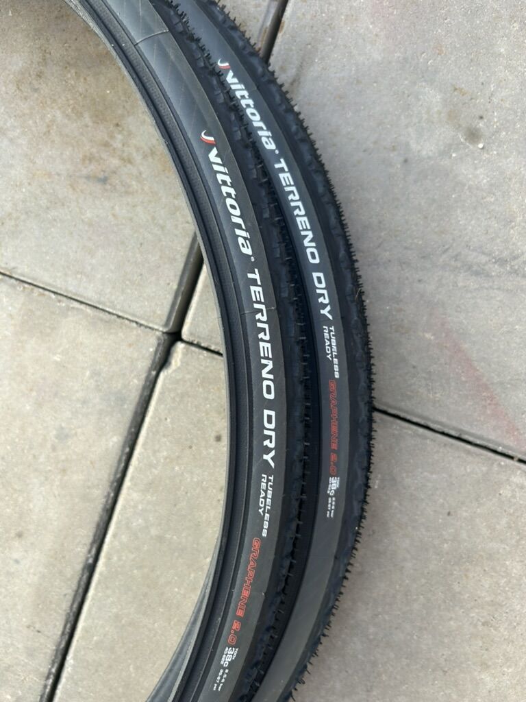 Nové gravel pláště Vittoria Terreno Dry 700x38c Tubeless Ready