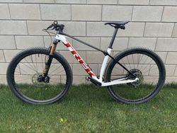 Trek Procaliber 9.7 - kashima, AXS, záruka