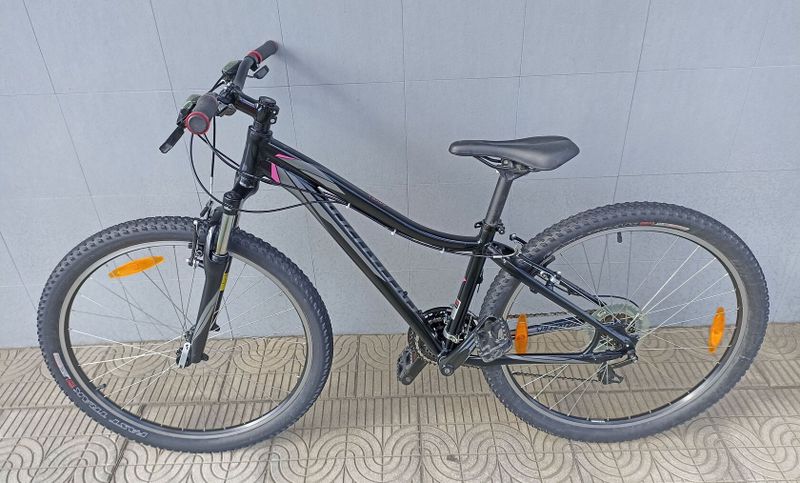 Specialized Myka 27,5" vel.S"