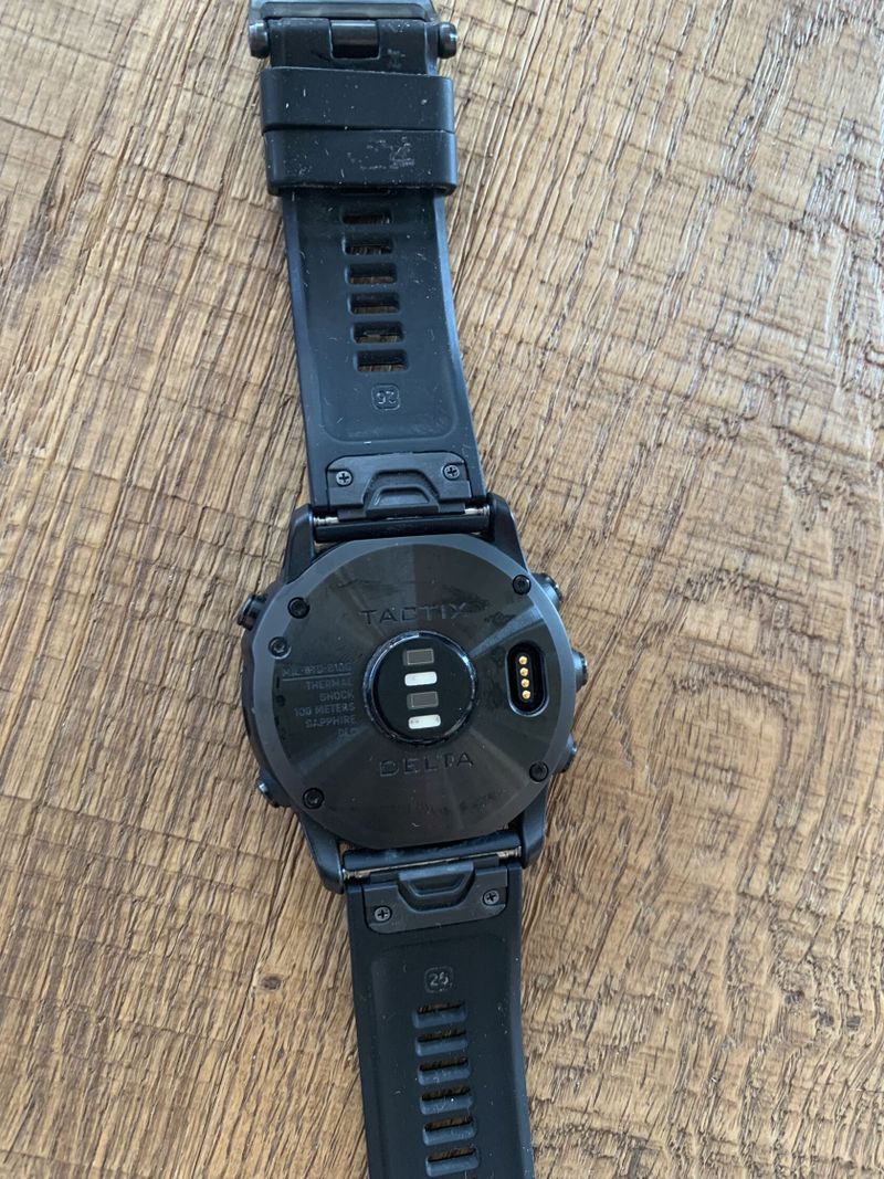 Prodám hodinky Garmin Tactix Delta Sapphire