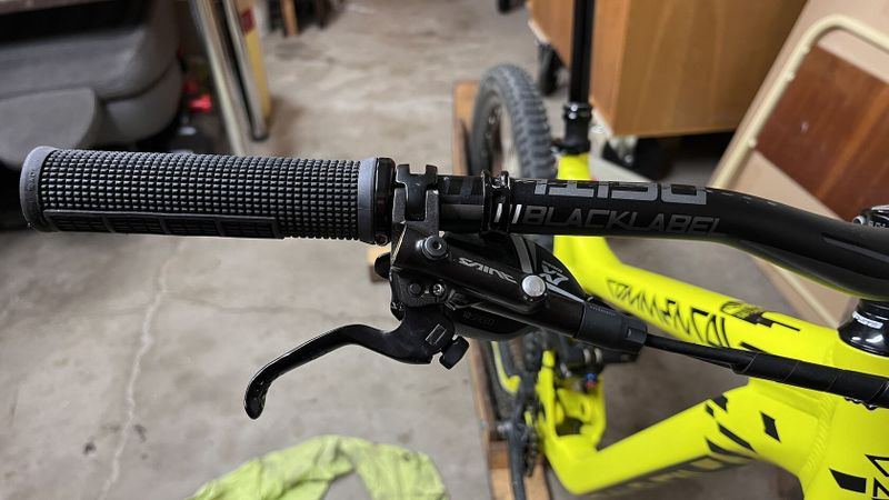 Commencal Meta v3 AM 