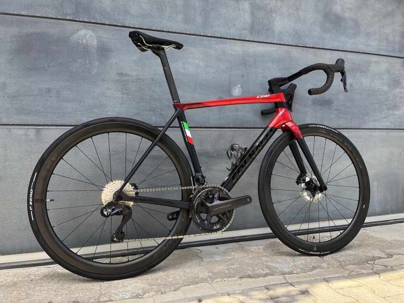 Colnago C68 Disc + Ultegra Di2 + Fulcrum Wind 420