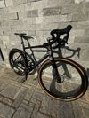 Specialized diverge sport karbon AXS rival