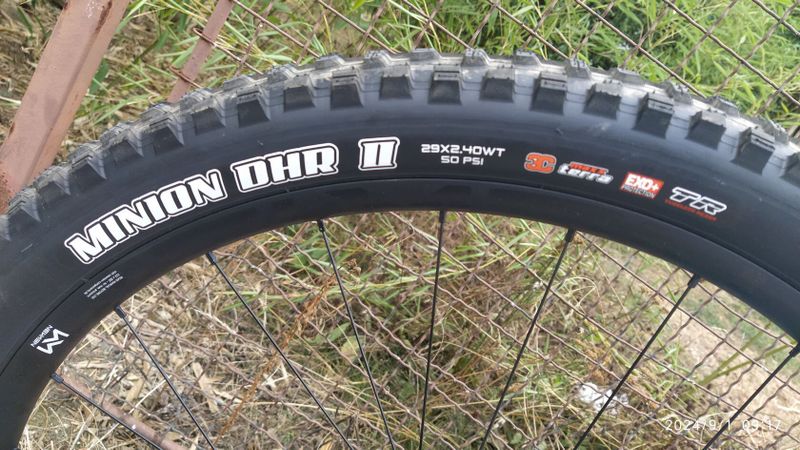 Maxxis Minion DHR2 29x2.4 WT kevlar 