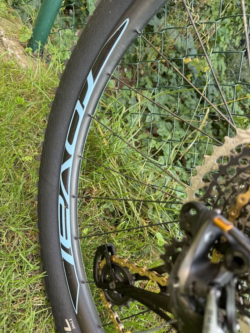 SPECIALIZED EPIC HT PRO 