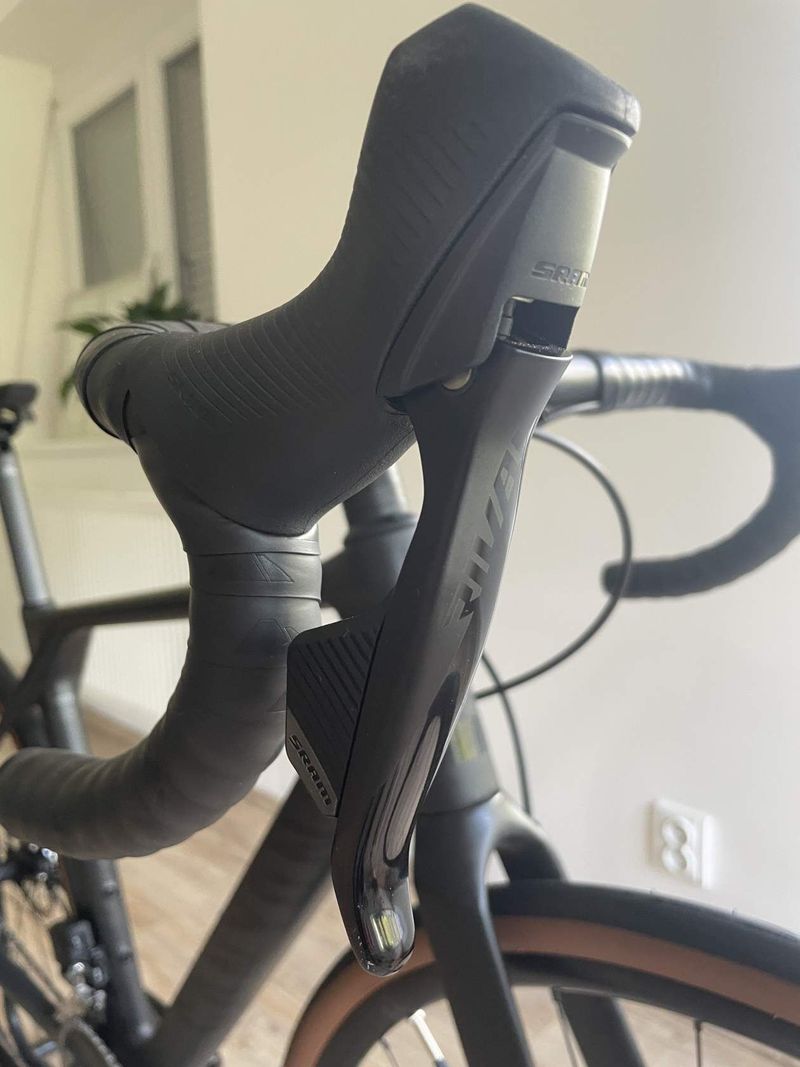 Canyon Endurace CF 7 eTap