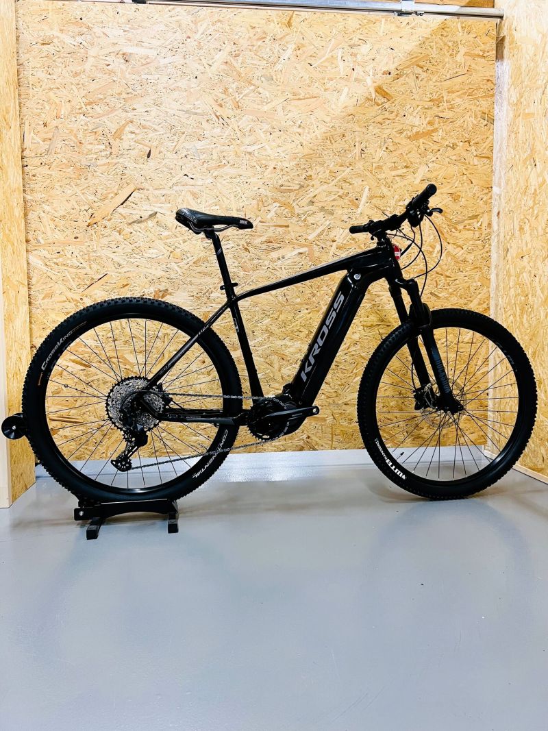 Elektrokolo Kross LEVEL BOOST 3.0 630Wh 29" L šedá / černá