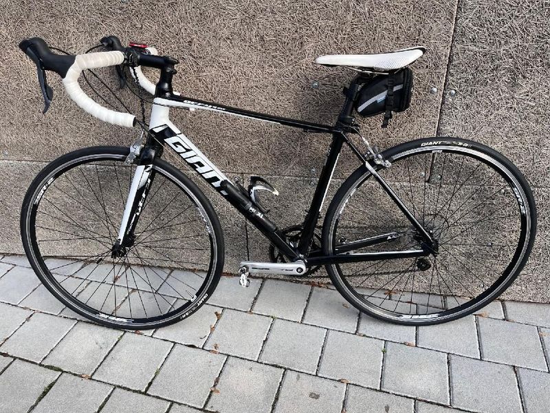 Giant Defy Aluxx