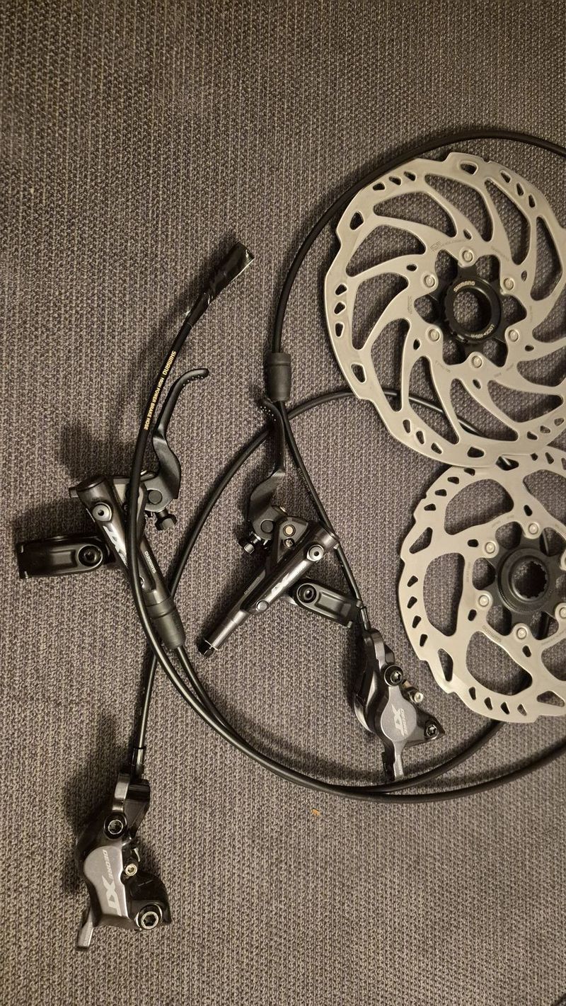 Brzdy Shimano XT