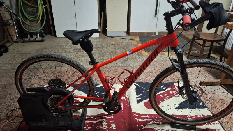 Prodám Specialized rockhoopper