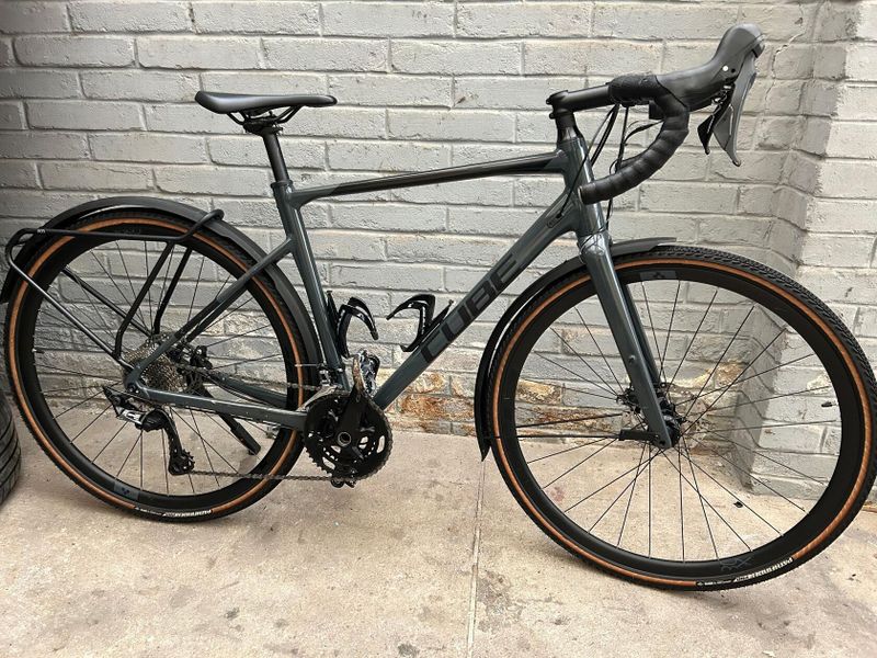 CUBE NUROAD RACE FE 2022