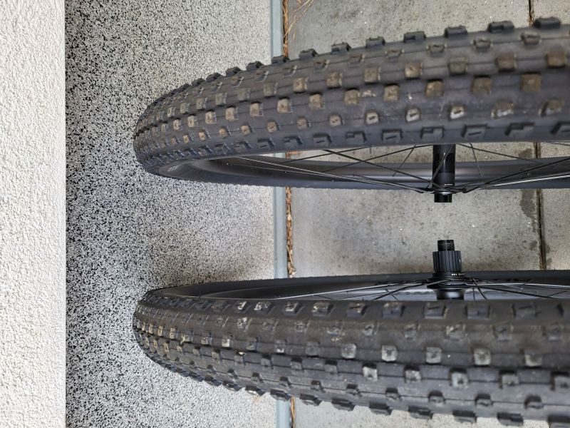 Nové BOOST záplety Bontrager Kovee COMP 25