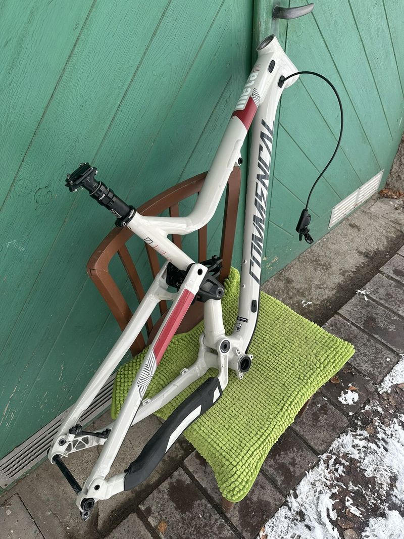 Rám Commencal Meta AM 29 vel.L + teleskop. sedlovka RS Reverb