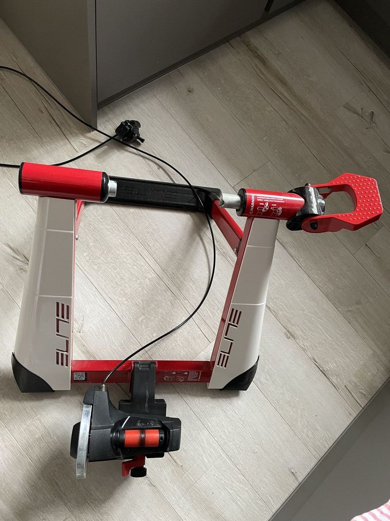 Elite novo force magnetic trainer