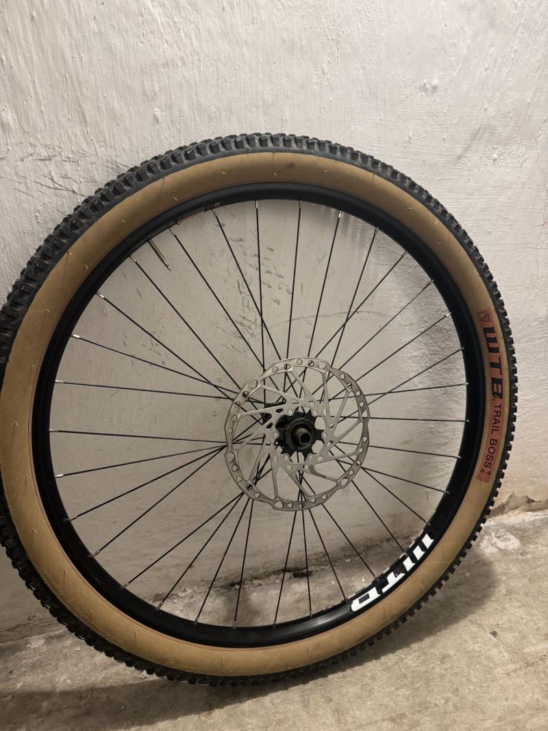 Zadní výplet 29" WTB/ SHIMANO