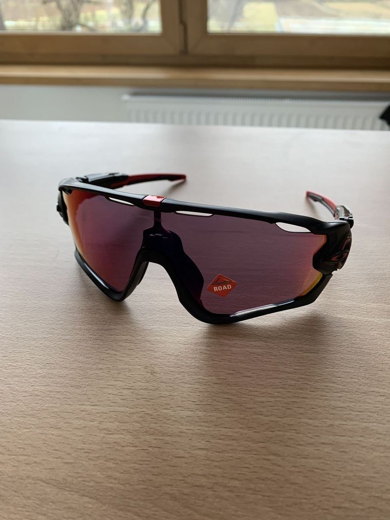 Oakley Jawbreaker