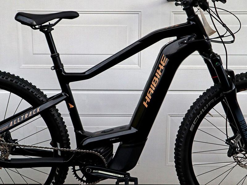 ELEKTROKOLO HAIBIKE ALLTRACK 10 – NOVÉ – 750Wh – SMART!