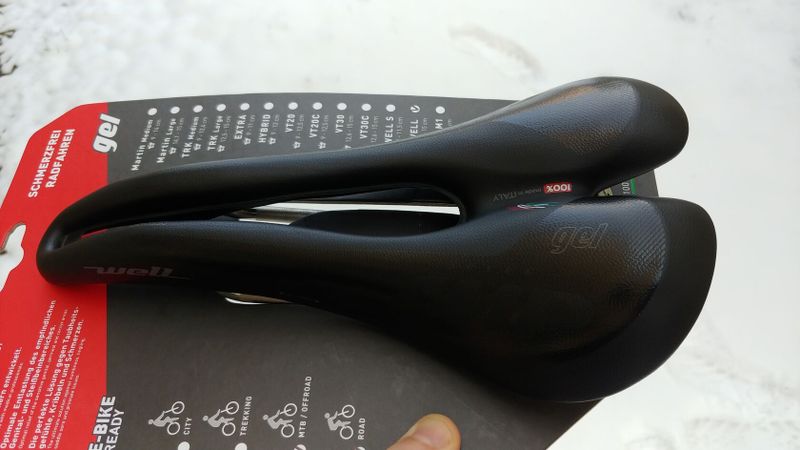 Sedlo Selle SMP - Well Gel 144mm