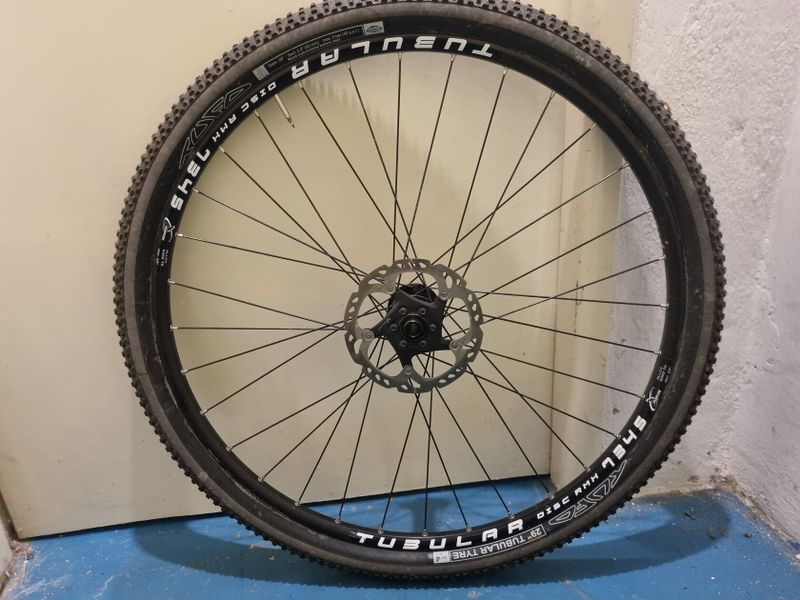 MTB Galusková zapletená kola Remerx Boost 15x110/12x148mm