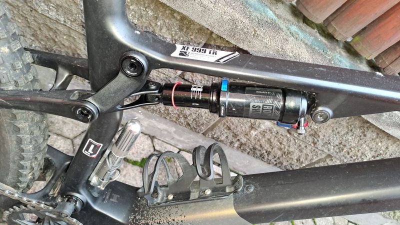 TLUMIČ - RockShox Monarch RT, size 190x51mm