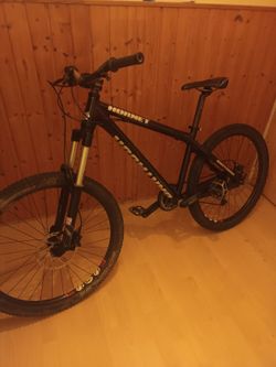 Dartmoor hornet, rock shox vidlice