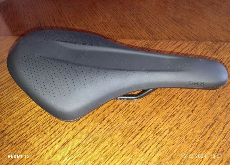 Sedlo na kolo Selle Royal SRX Comfort Groove