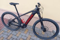 Elektrokolo TREK Powerfly 5, velikost M