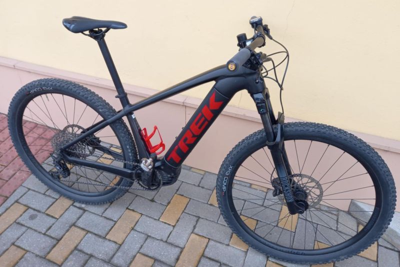 Elektrokolo TREK Powerfly 5, velikost M