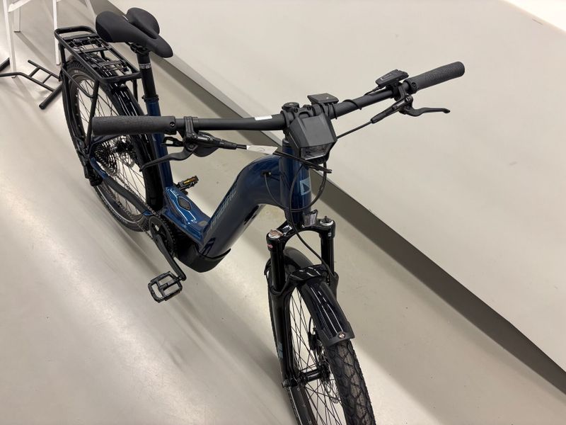 Haibike Trekking 8 kola 27,5" vel. S gloss roy blue met silver