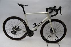 BMC Roadmachine 01 Force AXS 2x12