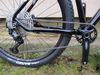 Nové 29" kolo ROZZO BOOST, vzduch. vidlice Suntour Raidon, osazení Shimano SLX/Deore 1x12, pevné osy