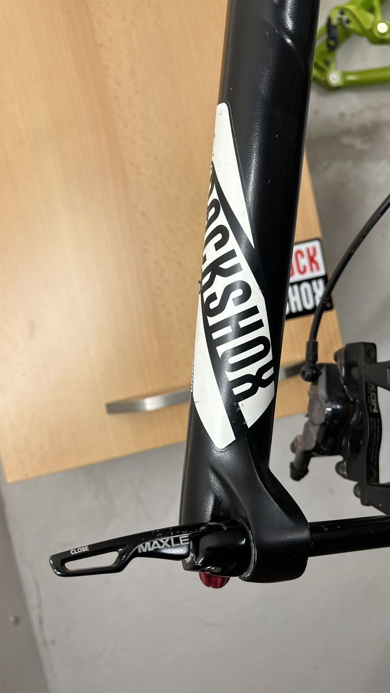 Rockshox YARI 160mm RC DebonAir 27.5