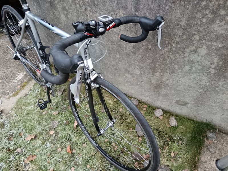 Fort sada SRAM Rival 2x10