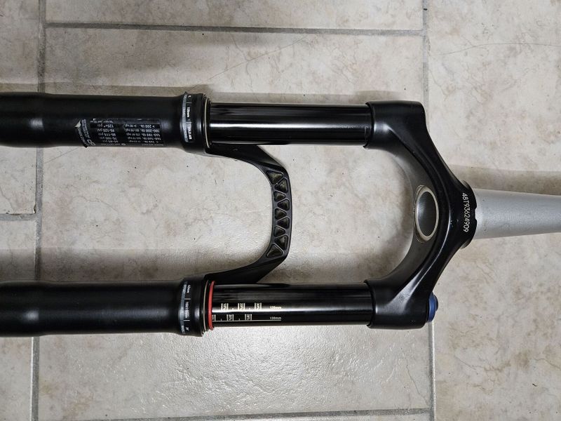 RockShox Reba RL Boost 29" odpružená vidlice.