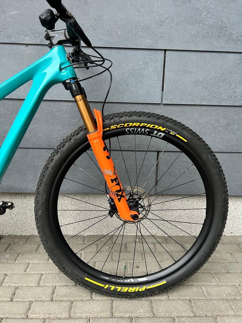 "NOVÝ" Dreambuild YETI SB 115 T3, XRC 1200, XX transmission + QUARQ, FOX factory kashima, vel. M