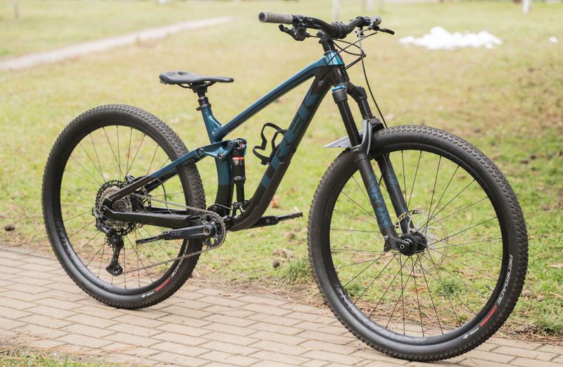 TREK FUEL EX 8 GEN 5 XT ZÁNOVNÍ