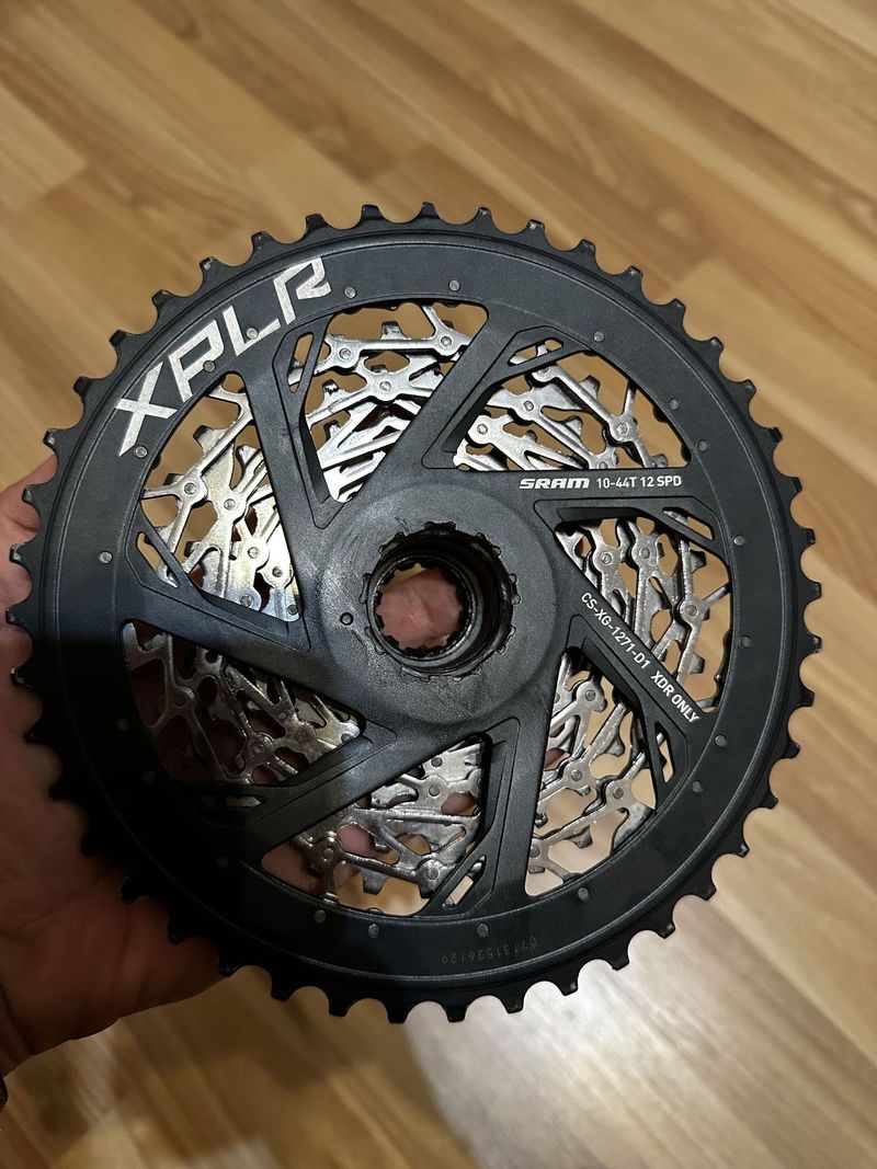 Kazeta SRAM XG 1271 D1 XPLR 10-44