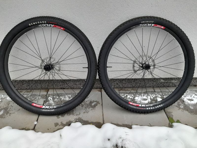 29 kola DT SWISS 361, náboje DT 350, ořech Sram XD, bez oděrek, boost, 1520 gramů