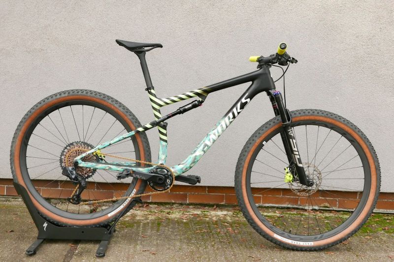 Predám horský karbon. bicykel Specialized S-Works Epic L 