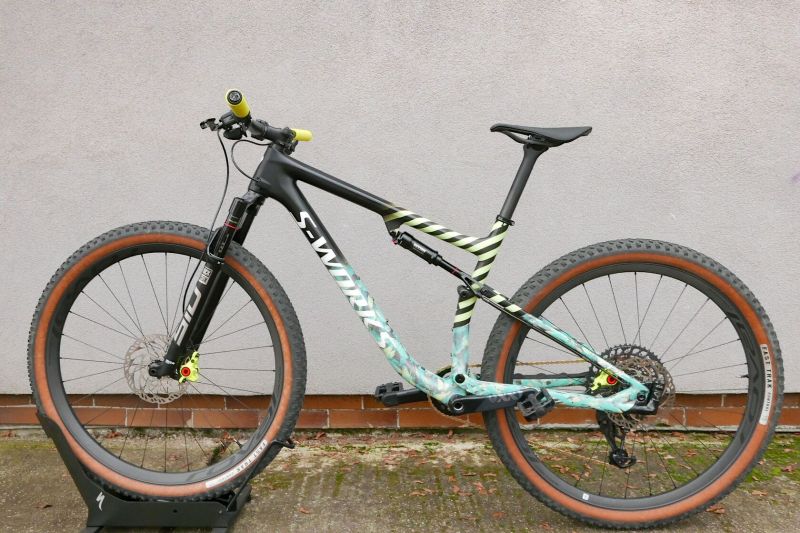 Predám horský karbon. bicykel Specialized S-Works Epic L 