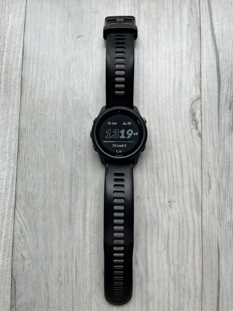 Garmin Forerunner 745