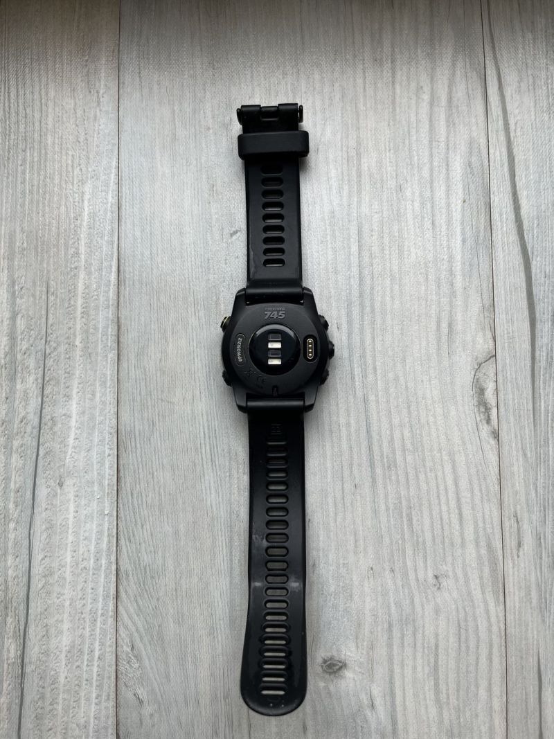 Garmin Forerunner 745