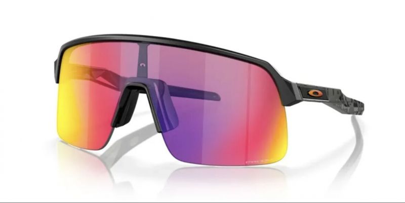 Oakley Sutro lite