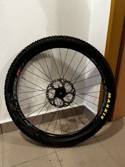 Maxxis Forekaster 27,5