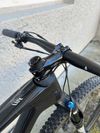 Canyon Lux CF6 Podium Black 2022, velikost M