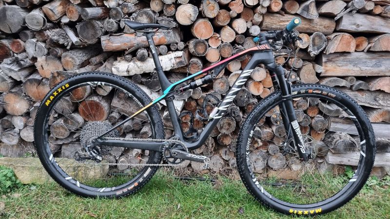 Canyon lux cf sl